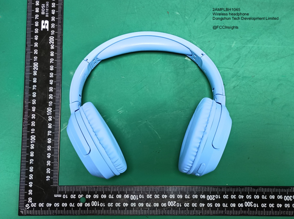 Wireless headphone 2AMPLBH1045 manufactured by dongshun-tech-development-limited