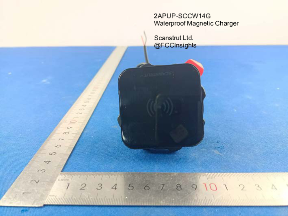 Waterproof Magnetic Charger 2APUP-SCCW14G manufactured by scanstrut-ltd